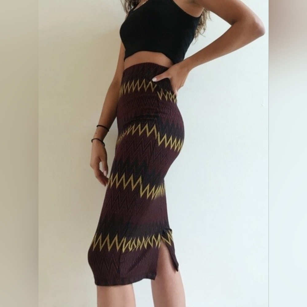 Zara Trafaluc Zigzag Patterned Fitted Mid-length Skirt Size L